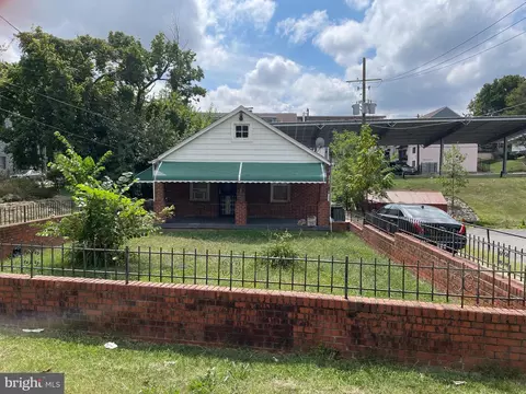 4953 E Capitol St SE, Washington, DC 20019