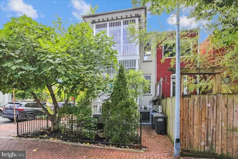 521 2nd St SE, Washington, DC 20003 photo 46