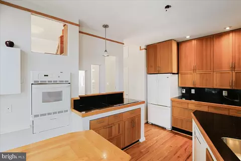 521 2nd St SE, Washington, DC 20003 photo 12