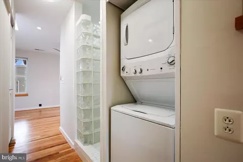 521 2nd St SE, Washington, DC 20003 photo 30