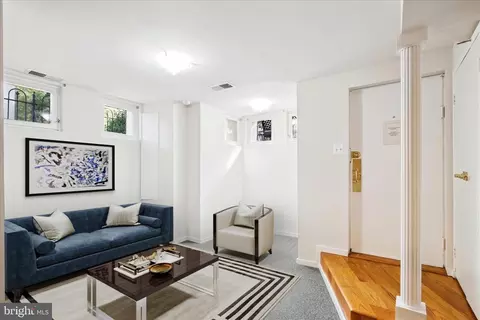 521 2nd St SE, Washington, DC 20003 photo 33