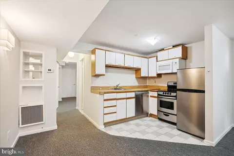 521 2nd St SE, Washington, DC 20003 photo 35