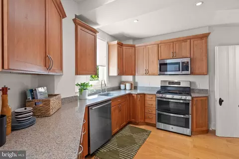 1423 D St NE, Washington, DC 20002 photo 12