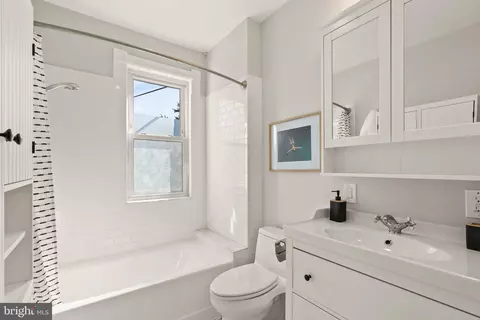 1423 D St NE, Washington, DC 20002 photo 24