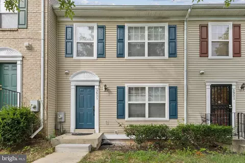 3933 Burns Pl SE, Washington, DC 20019