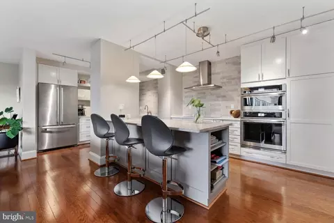4101 Cathedral Ave NW #1003, Washington, DC 20016