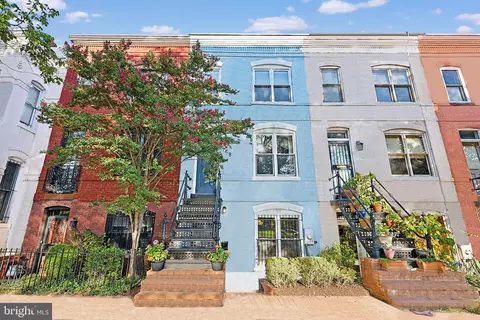 768 11th St SE, Washington, DC 20003