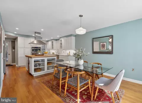 768 11th St SE, Washington, DC 20003 photo 3
