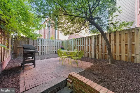 768 11th St SE, Washington, DC 20003 photo 16