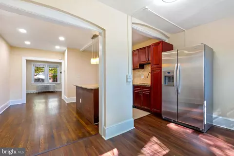 Entry Way - 2015 Naylor Rd SE, Washington, DC 20020 photo 4 of 5