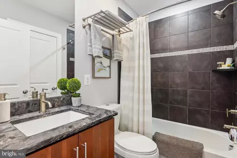 Other - 926 3rd St SE, Washington, DC 20003 photo 4 of 20