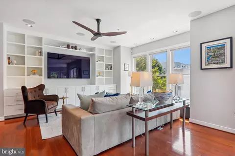 Living - 926 3rd St SE, Washington, DC 20003 photo 1 of 2
