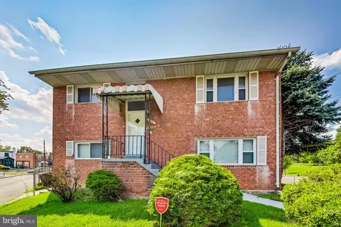 1025 Decatur St NE, Washington, DC 20017