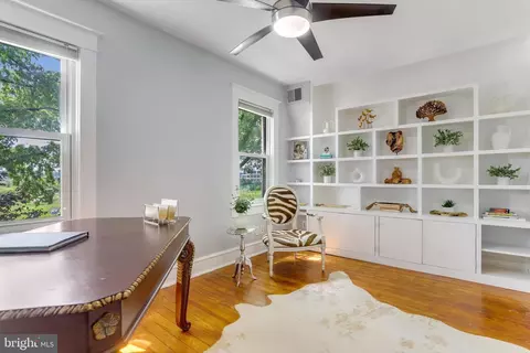 1350 L St SE, Washington, DC 20003 photo 14