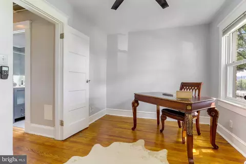 1350 L St SE, Washington, DC 20003 photo 13
