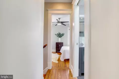 1350 L St SE, Washington, DC 20003 photo 19