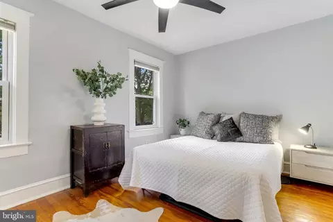 1350 L St SE, Washington, DC 20003 photo 22
