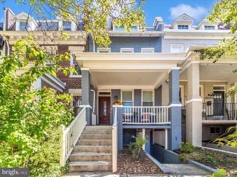 4007 8th St NW, Washington, DC 20011