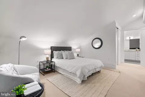 901 D St NE #204, Washington, DC 20002 photo 19