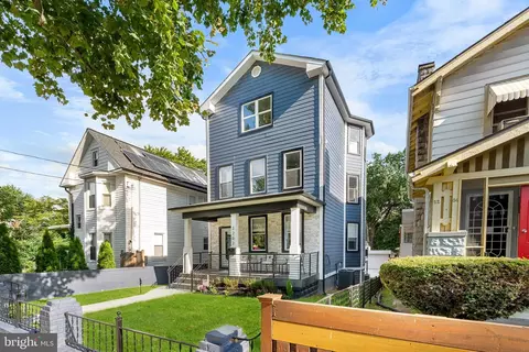 2202 Lawrence St NE, Washington, DC 20018