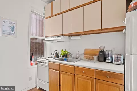 Kitchen - 121 Thomas St NW, Washington, DC 20001 photo 3 of 3