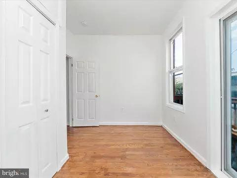 Bedroom - 121 Thomas St NW, Washington, DC 20001 photo 8 of 10