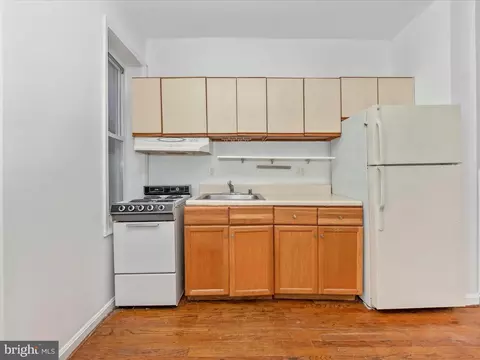 Kitchen - 121 Thomas St NW, Washington, DC 20001 photo 1 of 3