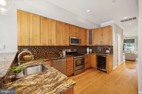 2249 12th St NW, Washington, DC 20009 photo 8