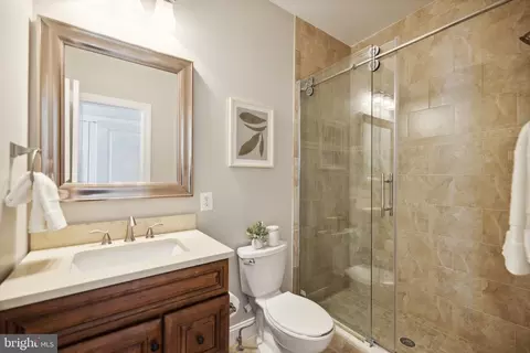 2249 12th St NW, Washington, DC 20009 photo 19