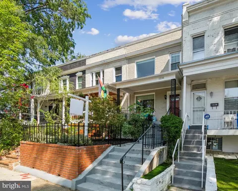 1236 Neal St NE, Washington, DC 20002