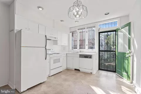 Other - 642 9th St NE, Washington, DC 20002 photo 2 of 10