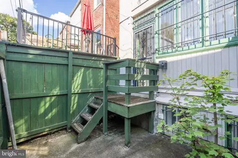 Exterior - 642 9th St NE, Washington, DC 20002 photo 4 of 6