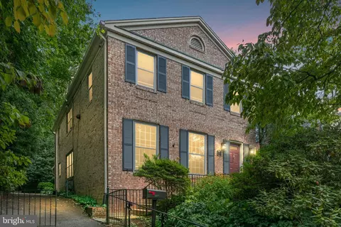 2329 Nebraska Ave NW, Washington, DC 20016