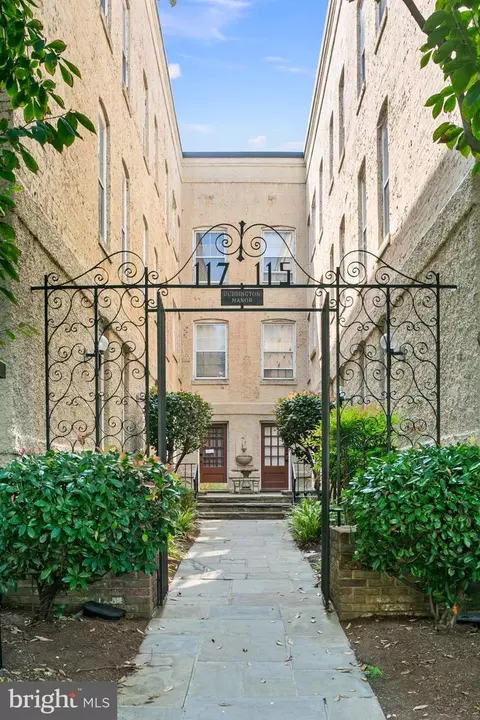 117 E Street St SE #203, Washington, DC 20003 photo 31