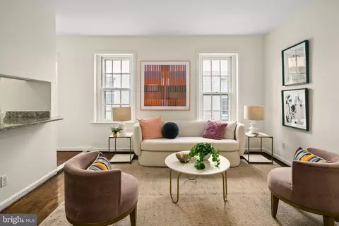 117 E Street St SE #203, Washington, DC 20003 photo 2