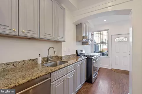 Entry Way - 1218 Florida Ave NE, Washington, DC 20002 photo 3 of 3