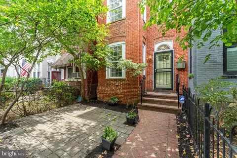 Exterior - 1233 I St NE, Washington, DC 20002 photo 9 of 10