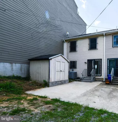 1145 Summit St NE, Washington, DC 20002 photo 38
