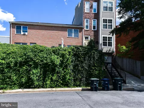 1145 Summit St NE, Washington, DC 20002 photo 5