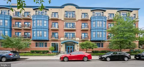 401 13th St NE #205, Washington, DC 20002
