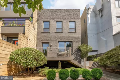 5169 Macarthur Blvd NW, Washington, DC 20016