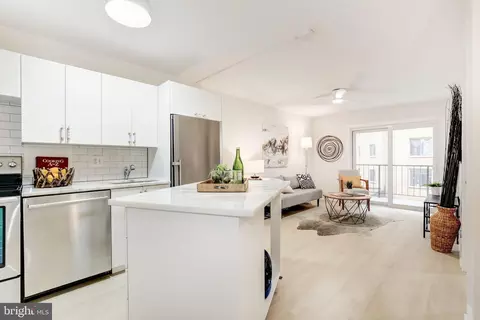 1718 P St NW #215, Washington, DC 20036