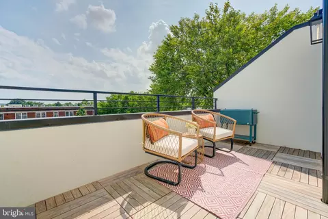 217 16th St NE #3, Washington, DC 20002 photo 17