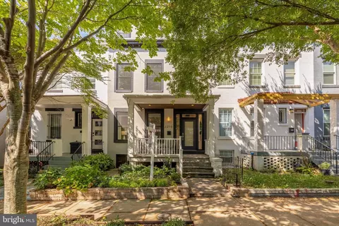 2210 Flagler Pl NW, Washington, DC 20001