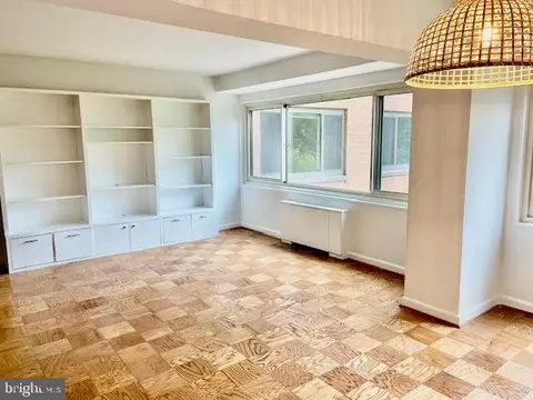 4201 Cathedral Ave NW #903W, Washington, DC 20016