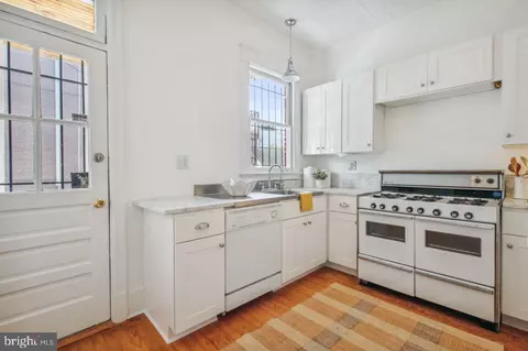 Other - 421 G St NE, Washington, DC 20002 photo 4 of 9