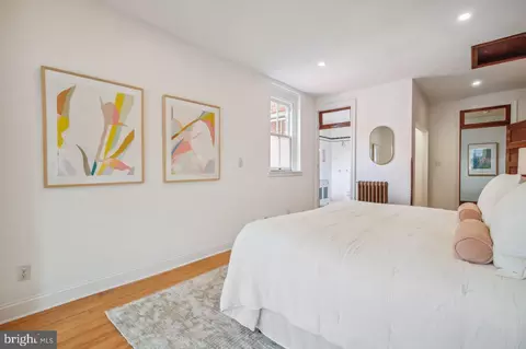 Bedroom - 421 G St NE, Washington, DC 20002 photo 8 of 8