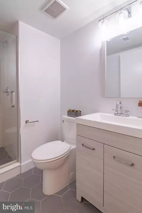 1735 Johnson Ave NW #B, Washington, DC 20009 photo 16