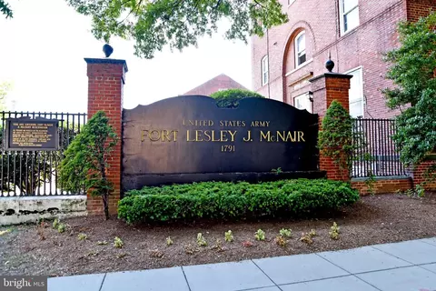 240 M St SW #E310, Washington, DC 20024 photo 29