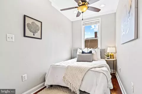 Bedroom - 219 14th Pl NE, Washington, DC 20002 photo 4 of 4